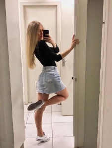 Photo de Agirlhasn0name